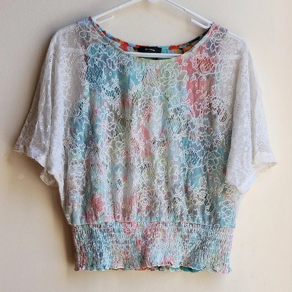 Bwear White Lace Ruched Blouse Size Medium - Picture 9 of 16